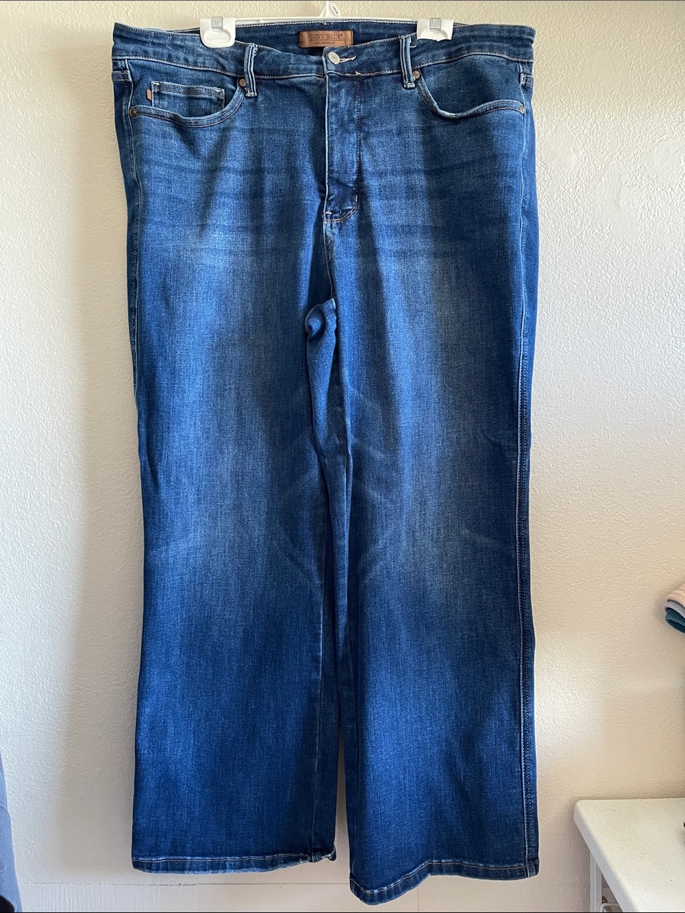 Judy Blue Women's High-Waisted Tummy Control Classic Straight Jeans Plus Size 22